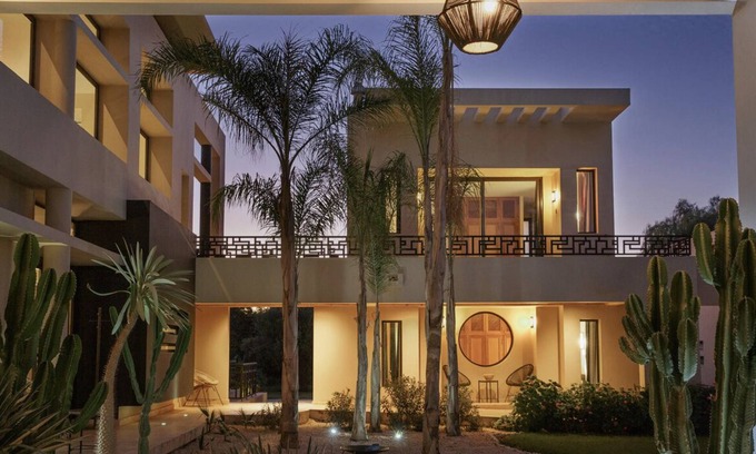 El Aggada Villa | Villa GATSBY Marrakech,18 guests 15 mn center, swimming pool, heated jacuzzi
