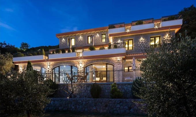 Prijevor Villa | Villa Gradina
