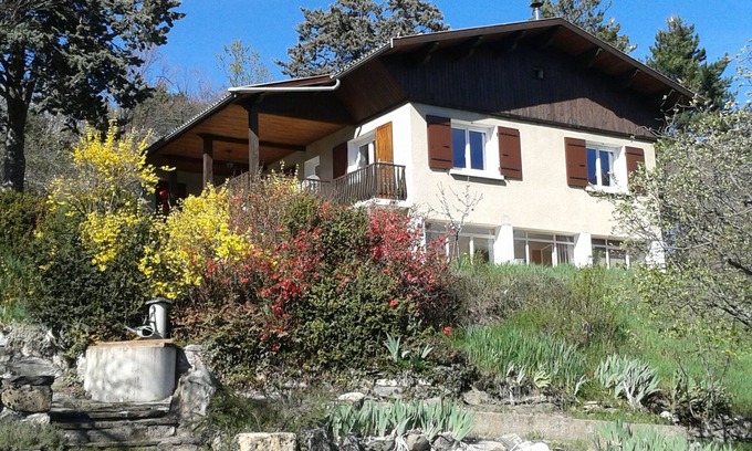 Embrun Apartment | Villa ground floor apartment with sunny terrace & garden, mountain view