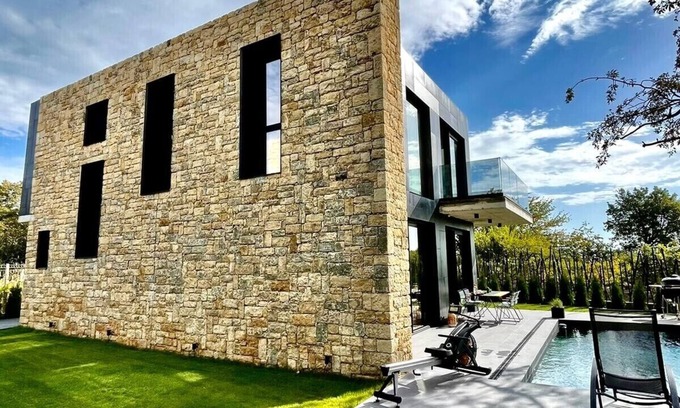 Primorski House | Villa H2-Exclusive villa with swimming pool and whirlpool