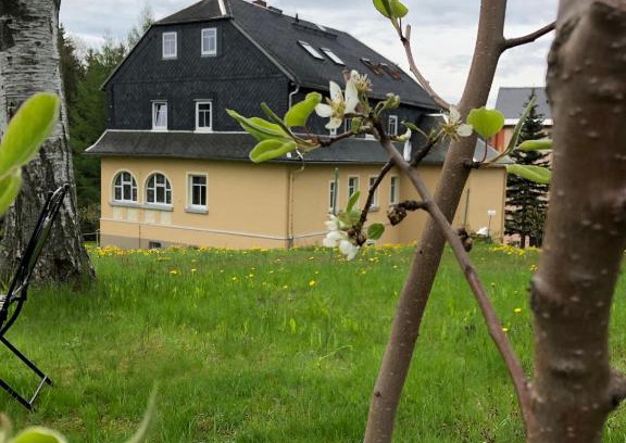 Neuhausen Apartment | Villa Hainberg