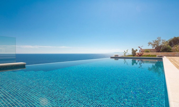 Sveta Nedjelja Villa | Villa Haute Couture - Outstanding luxurious beachfront Villa with 5 bedrooms for 12 guests