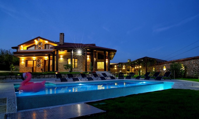 Osenovo Villa | Villa Heaven Hills