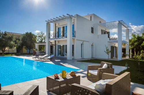 Karavomylos Villa | Villa Hermes
