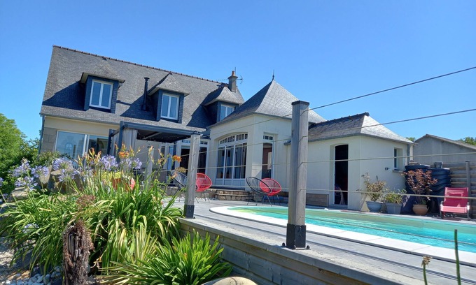 La Fresnais House | Villa/house with indoor pool