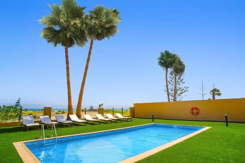 Costa de Antigua Villa | Villa Humaik by Villa Plus