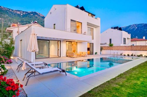 Oludeniz Villa | Villa İon İndoor heated pool, Sauna, Jacuzzi, Underfloor heating system
