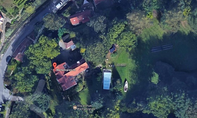 Wachwitz Apartment | Villa im Park Wachwitzgrund - Große Ferienwohnung in EG der Villa