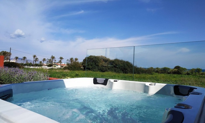 Gennadi Villa | Villa Imerti-Private Pool/Jacuzzi Spa/Beach with palm trees.