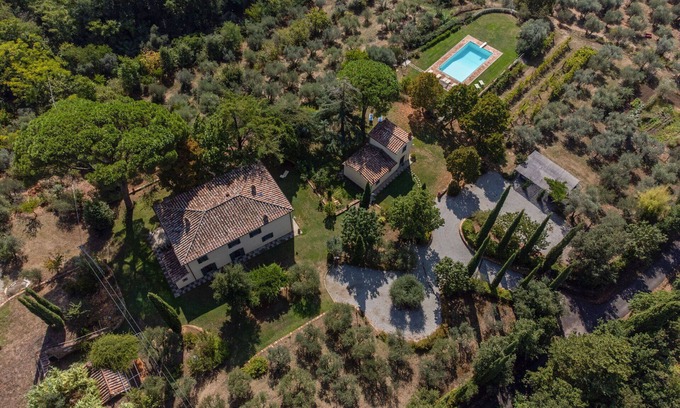 San Pietro a Cegliolo Villa | Villa in Cegliolo with 7 bedrooms sleeps 14