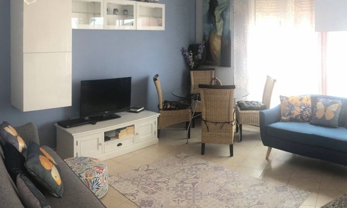 Geafond Villa | Villa in Corralejo own Hot Tub 2 bedrooms Pools, near town, beaches supermarket