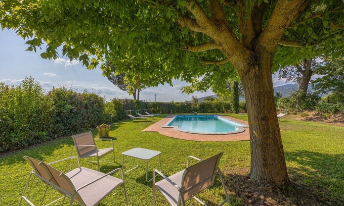 Cortona Villa | Villa in Cortona with Pool and Panoramic Views