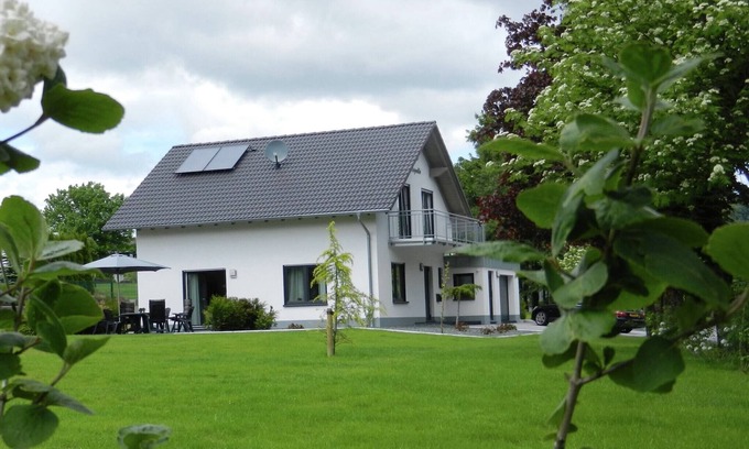 Kuestelberg Villa | Villa in Küstelberg with Garden