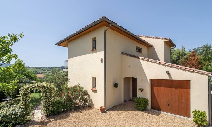 Limoux Villa | Villa in Limoux with Private Pool & Mountain Views