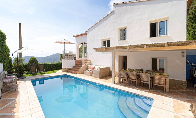 Oliva Villa | Villa in Oliva near Platja d'Oliva Beach