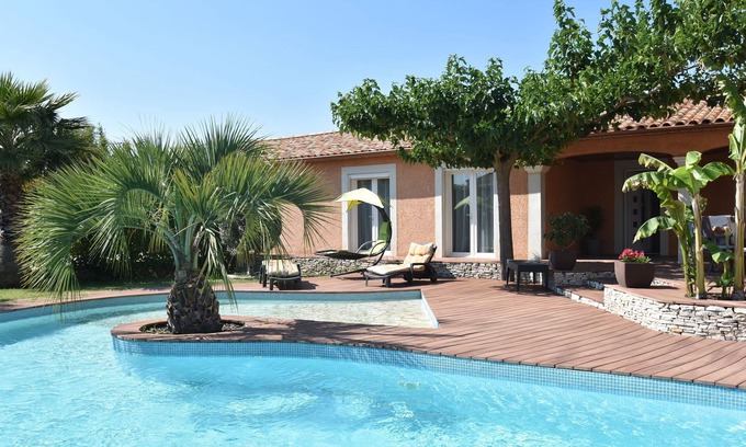 Rodilhan Villa | Villa in Rodilhan with Private Heated Pool
