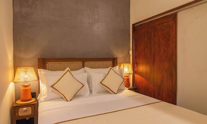 Ahangama House | Villa in South Sri Lanka Ahangama Near Galle Weligama With pool. Near to Beach