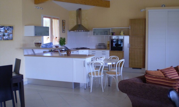 Sonnay Villa | Villa in the countryside (sonnay)