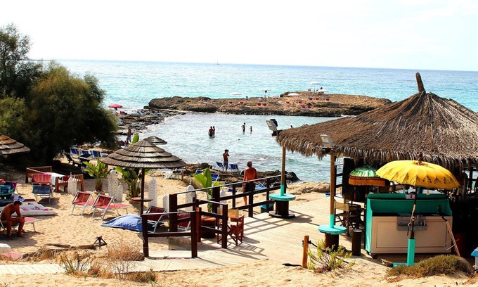 Gallipoli Villa | Villa in the vicinity of the sandy cove "Punta Della Suina"
