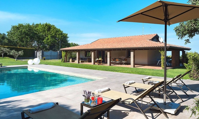 Viagrande Villa | Villa in Trecastagni near Mount Etna Tours