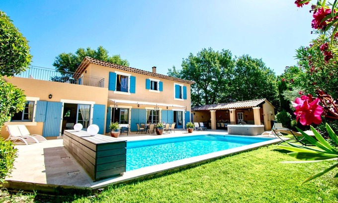 Villars Villa | Villa in Villars with Pool and Sauna