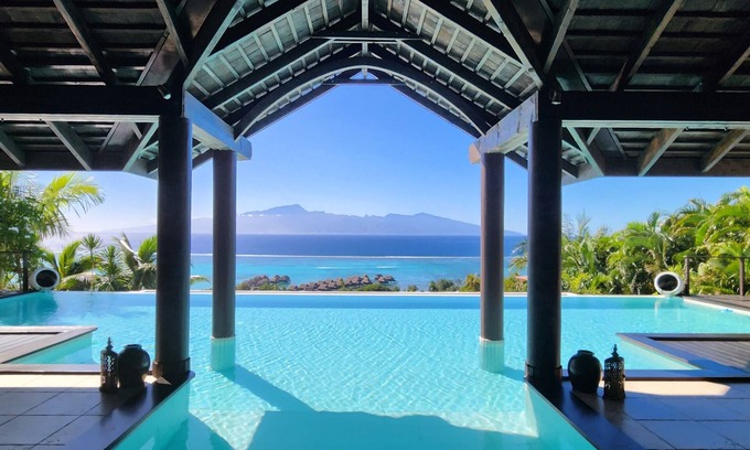 Teavaro Villa | Villa Infinity | A spectacular view of the lagoon