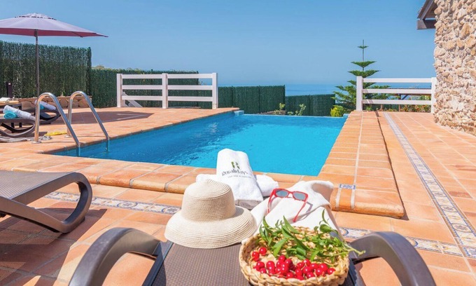 Torrox Villa | Villa Infinity Torrox by Ruralidays