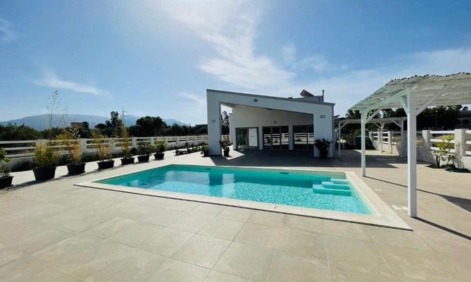Villaperuccio House | Villa INN