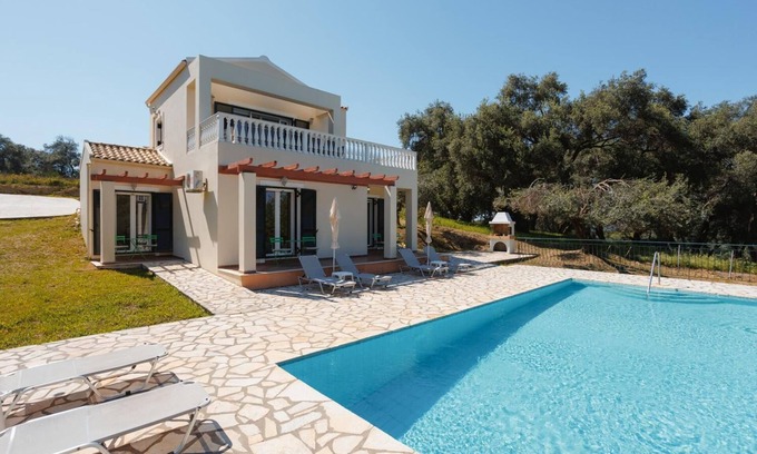 Astrakeri Villa | Villa Iremia - Three Bedroom Villa, Sleeps 7