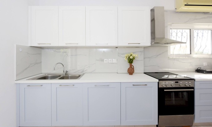 Gennadi Villa | VILLA IRILENA - 4BDR BEACH HOUSE