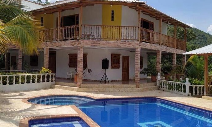 Santa Fe de Antioquia Villa | Villa Jade - Santafe de Antioquia