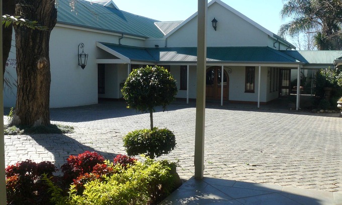 Equestria House | Villa Jana