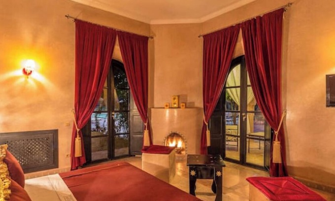 Assouel House | Villa Jasmine d 'Atlas, Tennis court,Hammam