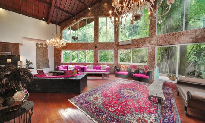 Senggigi Villa | Villa Jeannie