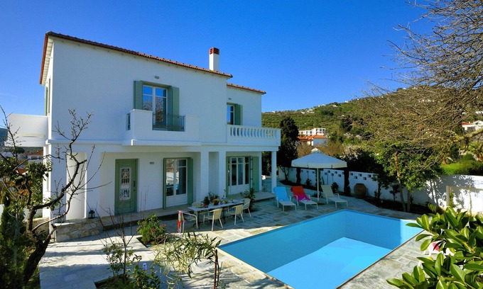 Skopelos Villa | Villa Joanna in Skopelos