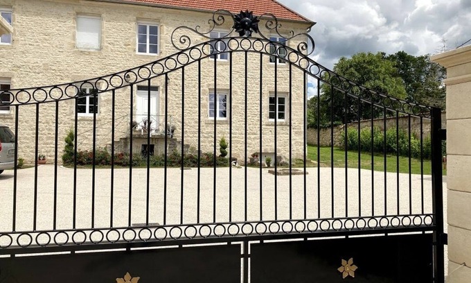 Membrey House | Villa Jolie-Fleur, paradise to discover