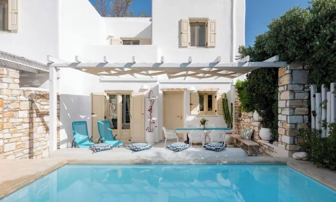Logaras Villa | Villa Jolina Paros