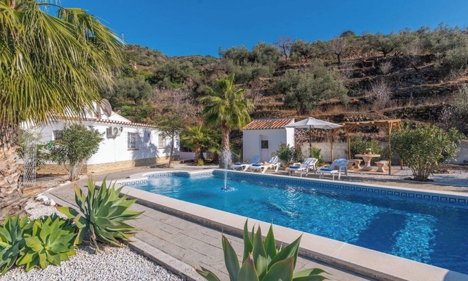 Arenas Villa | Villa José Antonio Arenas by Ruralidays