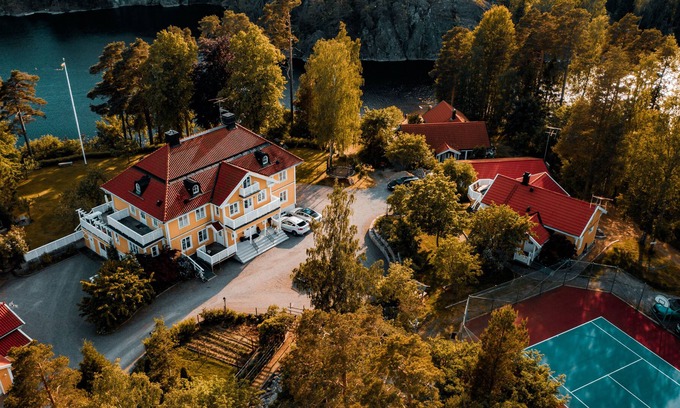 Handen House | Villa Junibacken in Stockholm