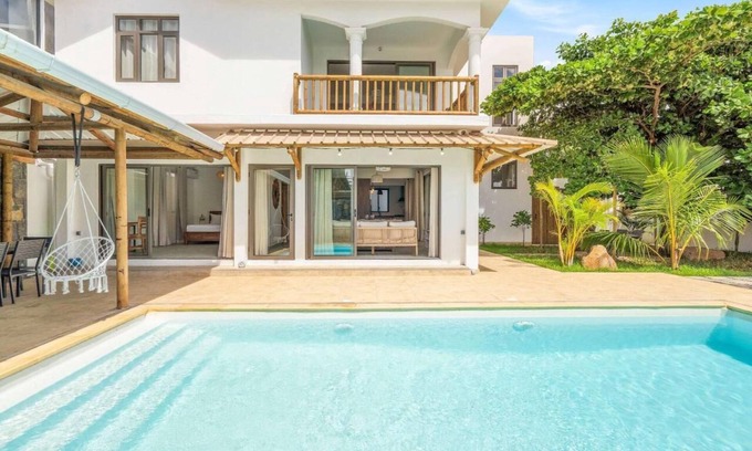 Grand Gaube Villa | Villa Kaizen Beautiful villa 200m from the small fishing beach of Grand Gaube