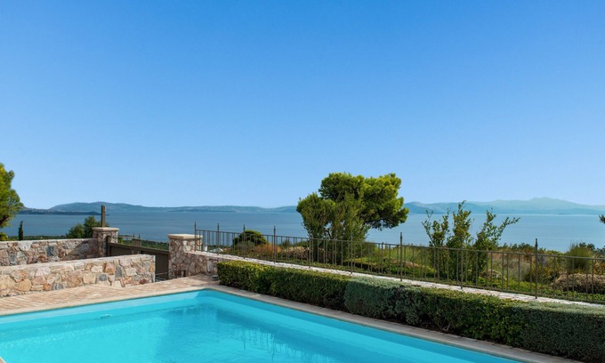 Nea Makri Villa | Villa Kalida, Stunning sea view and Relax!