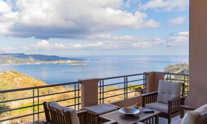 Megala Chorafia House | Villa Kamba with amazing sea view