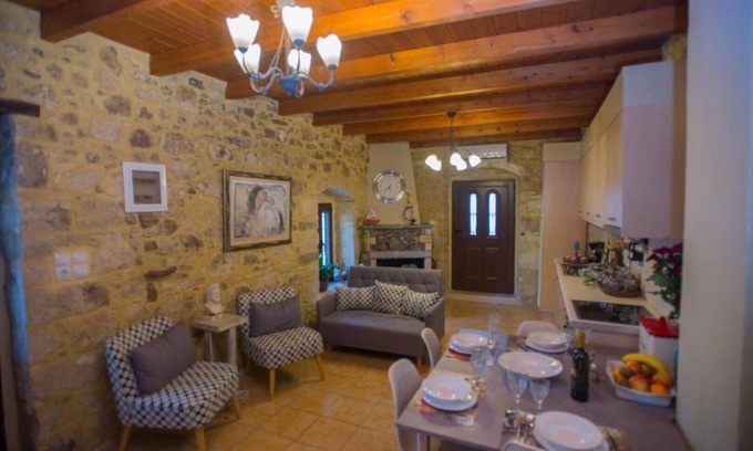 Galia Villa | Villa Kamelia-Renovated old house-South Crete