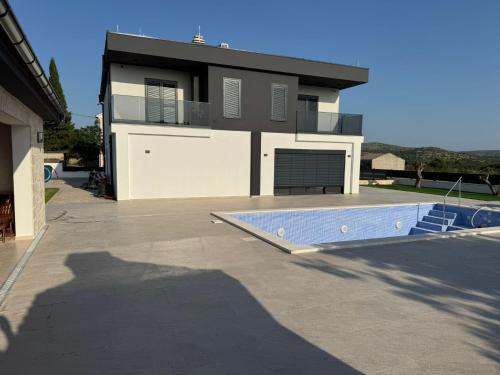 Sibenik Villa | Villa Karla