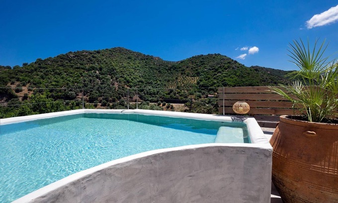 Kakopetros Villa | Villa Karma, 2 BD, 2 BA, private pool