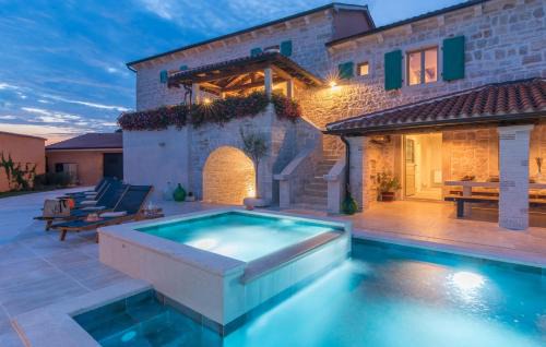 Selina Villa | Villa Kata in Selina