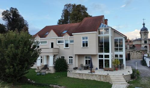 Freyburg Apartment | Villa Kayser