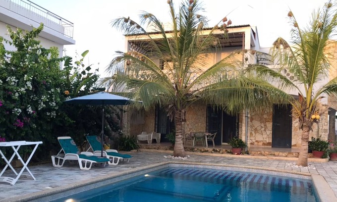 Toubab Dialao Villa | Villa keur Seynabou