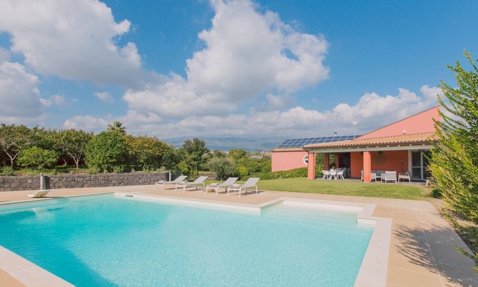 Acireale Villa | Villa Kimia 8, Emma Villas