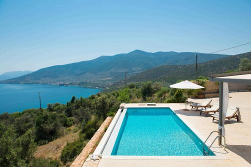 Kefalari Villa | VILLA KIVIS